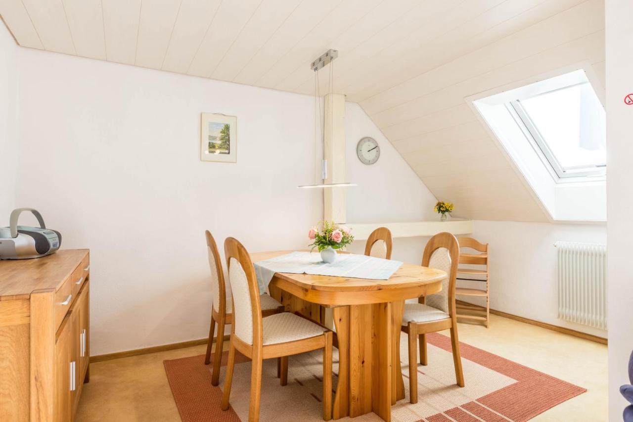 Ferienwohnung Zum Seeblick Онинген Екстериор снимка